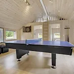 Four-bedroom In Vakantiehuis