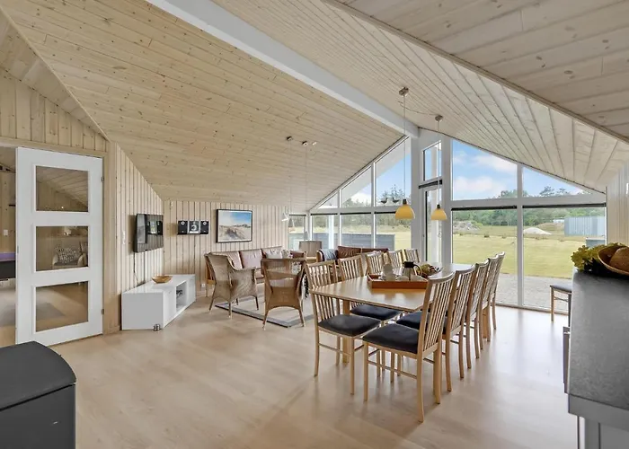 Four-bedroom In Feriehus *