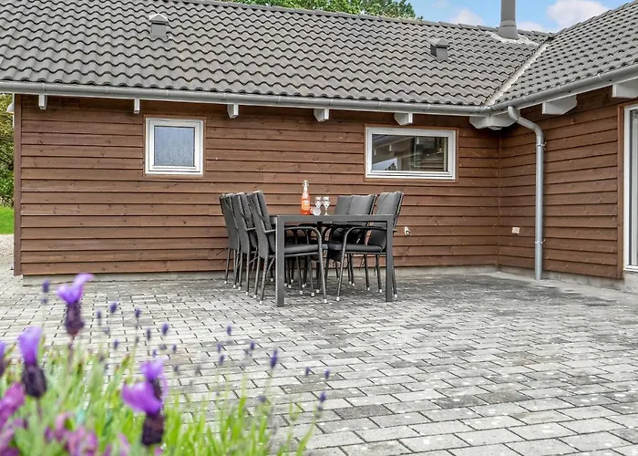 Four-bedroom In Feriehus *