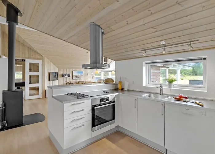 Feriehus Four-bedroom In *