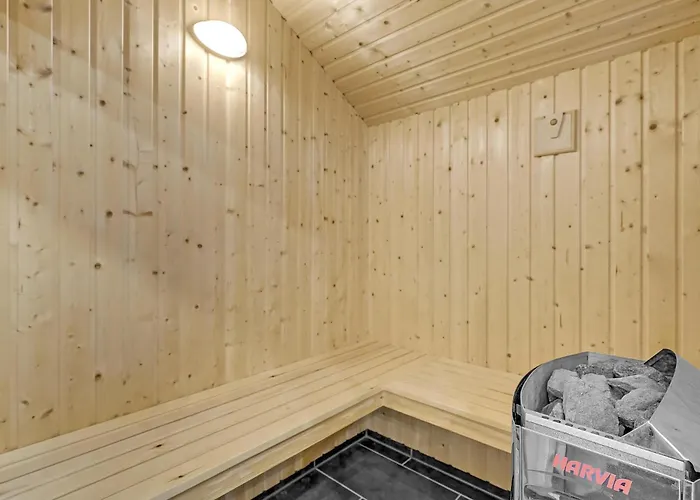 بيت للعطل Four-bedroom In *